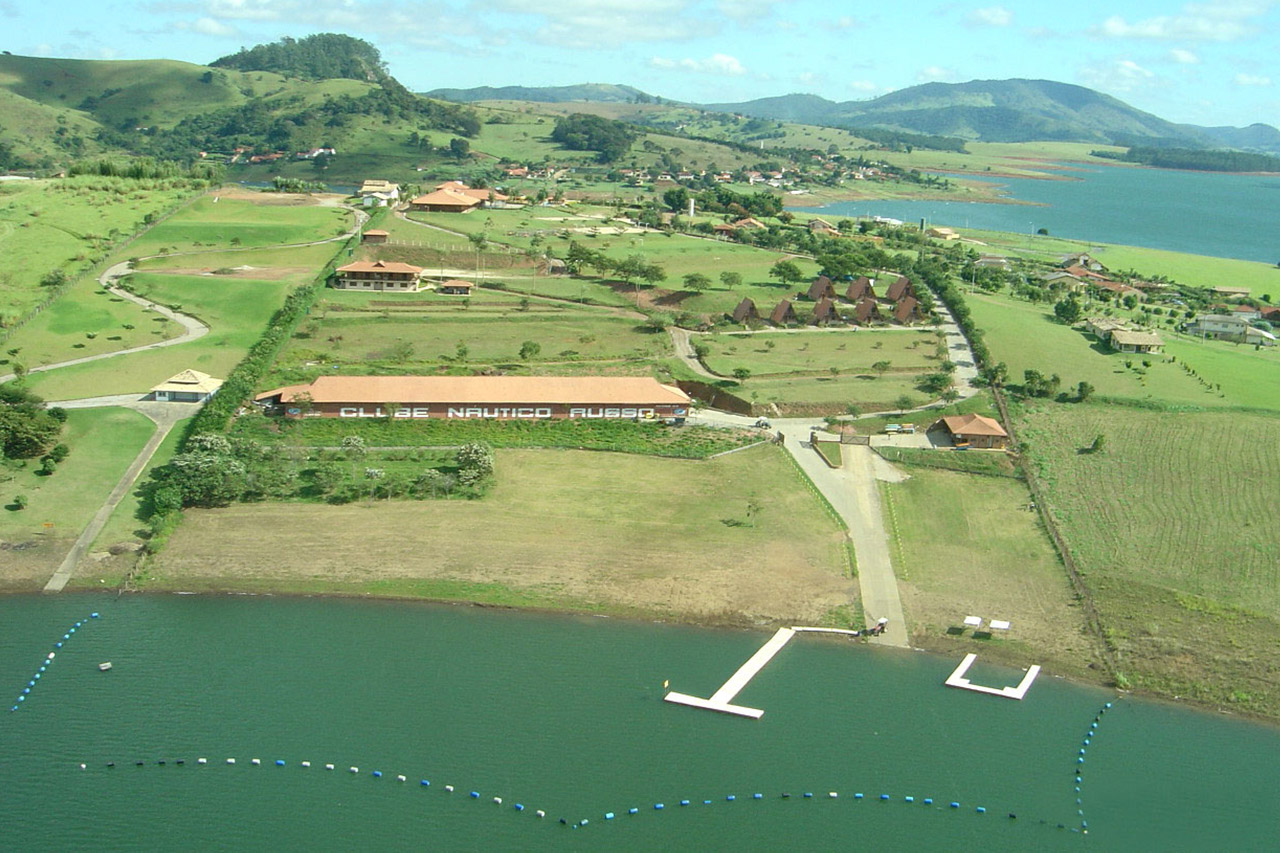 Picture of Chalés na beira da represa